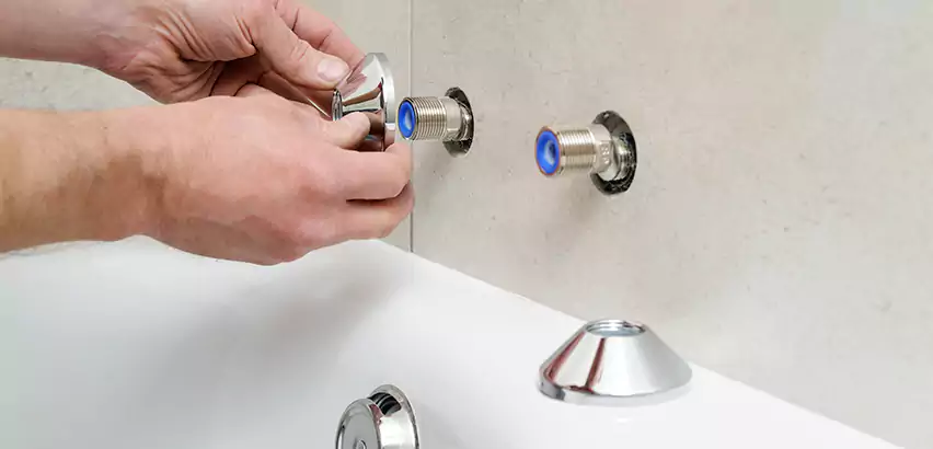 Bathtub Faucet Diverter Replacement in Peachtree City